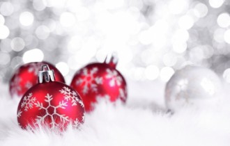 Christmas Only HD Wallpapers (70 шпалер)