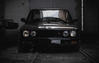 Машины BMW 115 (30 обоев)