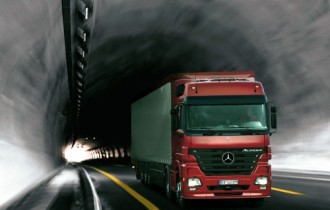 Mercedes-Benz trucks Wallpapers (58 обоев)