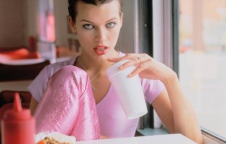 Milla Jovovich Wallpapers (75 wallpapers)