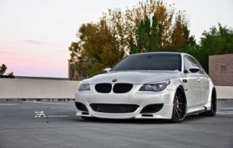 Машины BMW 107 (30 обоев)